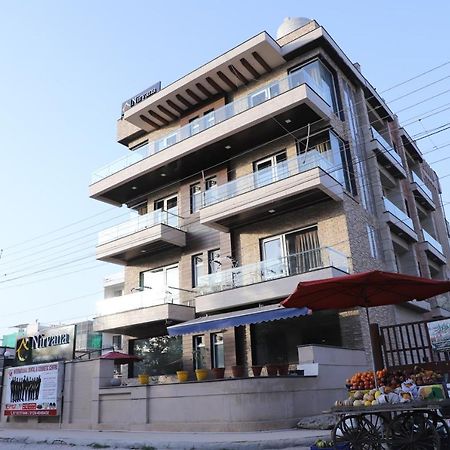 Nirvana Rooms Gurgaon Dış mekan fotoğraf