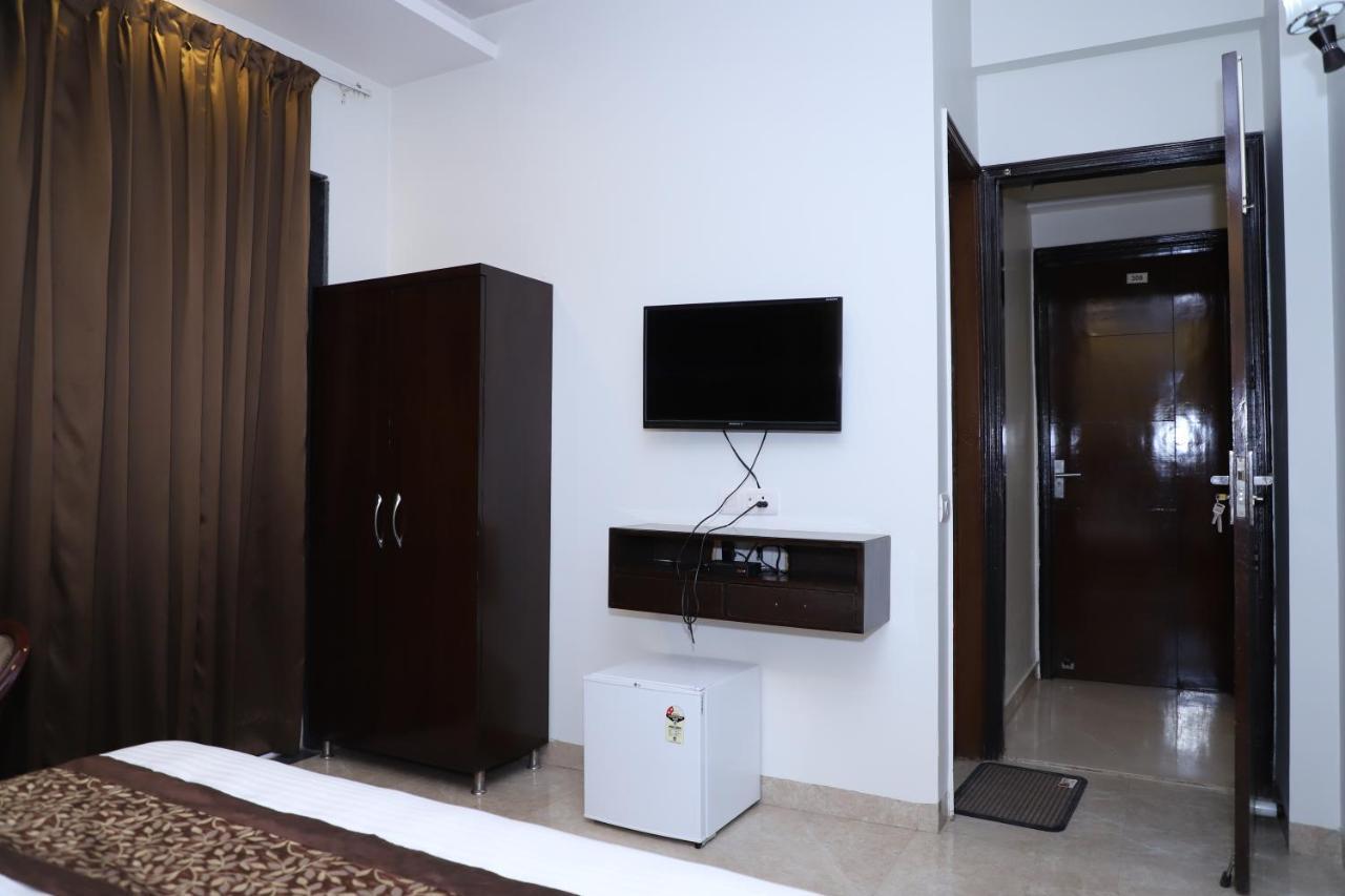 Nirvana Rooms Gurgaon Dış mekan fotoğraf