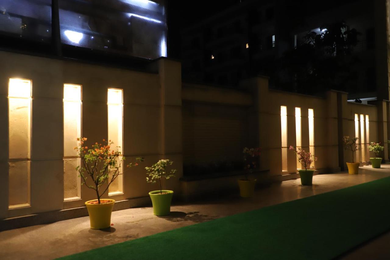 Nirvana Rooms Gurgaon Dış mekan fotoğraf