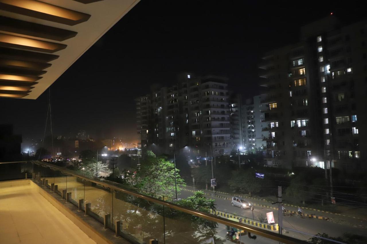 Nirvana Rooms Gurgaon Dış mekan fotoğraf
